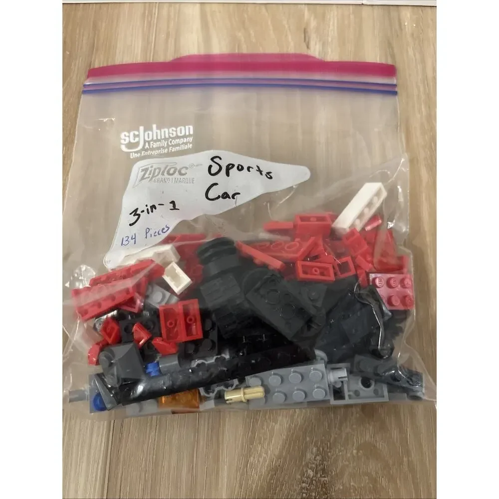 LEGO Creator 3 In 1: Sports Car #31100 / 134 Pieces / 100% Complete